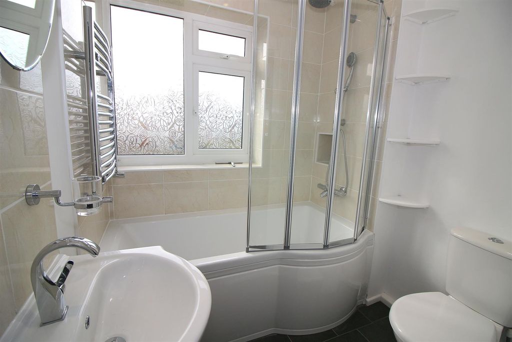 Additional image 9 of 3 bed semi-detached house to rentDolphin Close, Plymstock, Plymouth PL9