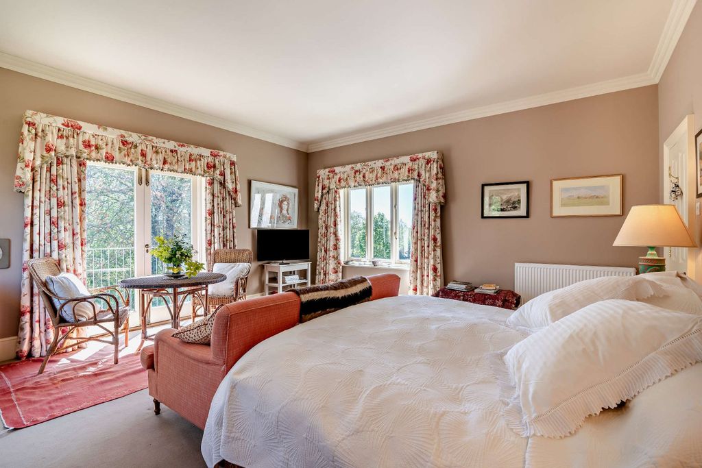 Additional image 9 of 5 bed equestrian for saleHooklands Lane, Shipley, Horsham, West Sussex RH13