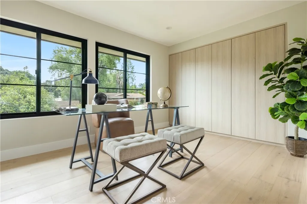 Additional image 42 of 5873 Fairhaven Ave, Woodland Hills, CA 91367