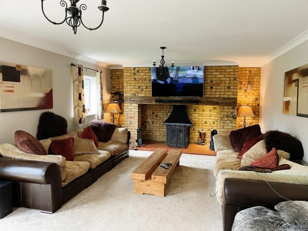 Additional image 2 of 5 bed detached house for saleWoolfehill Road, Eye, Peterborough PE6