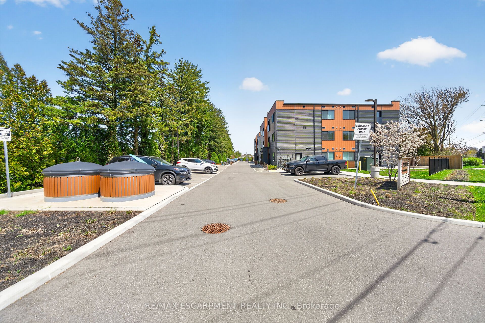 Additional image 2 of 0B-259 King Street E, Hamilton, ON, L9G 1L9