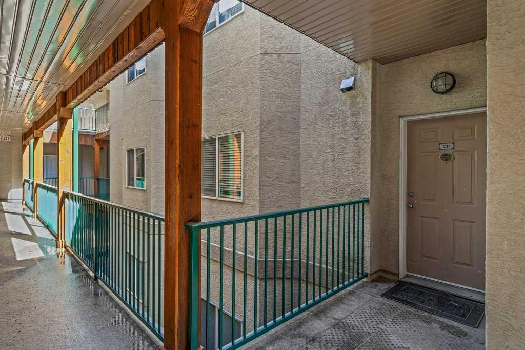 Additional image 2 of 211-176 Kananaskis Way, Canmore, AB, T1W 3E4