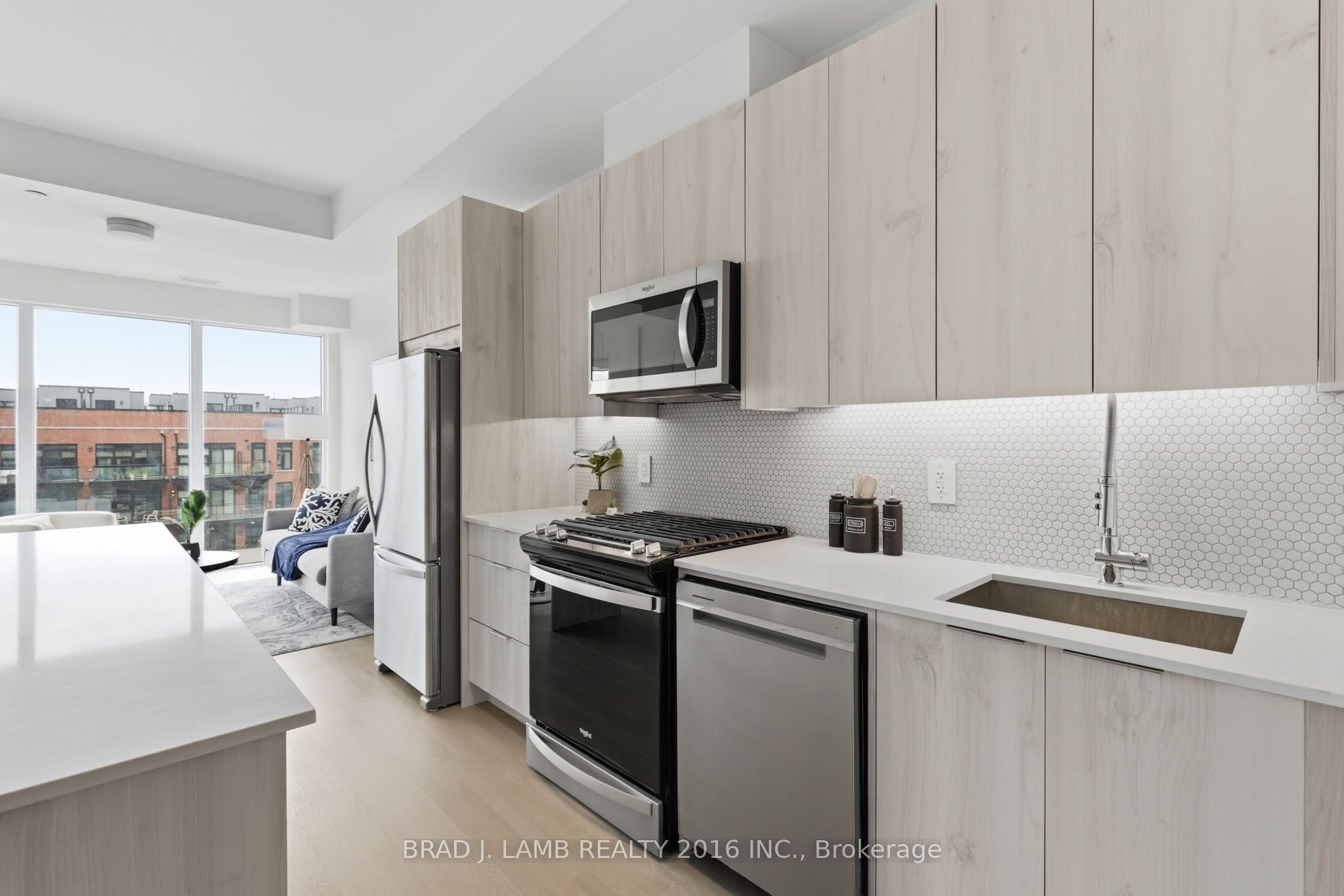 Additional image 6 of 413-495 Logan Avenue, Toronto, ON, M4K 0A5