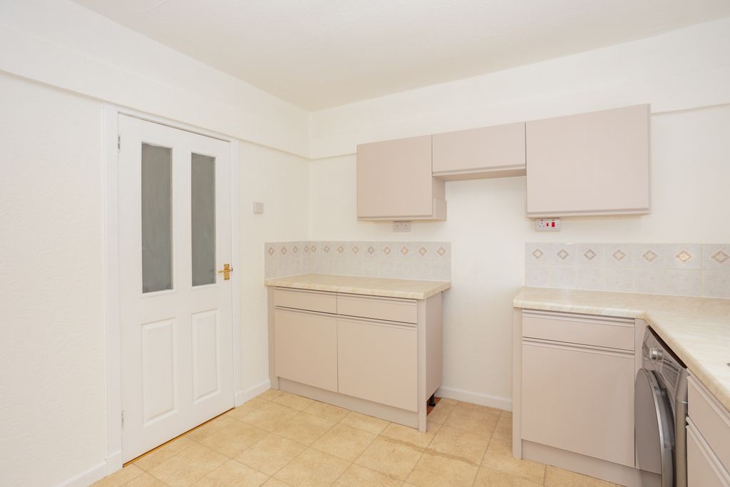 Additional image 7 of 2 bed flat for saleBroomlands Drive, Dumfries DG2
