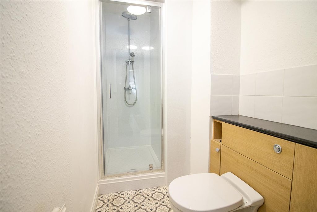 Additional image 3 of 2 bed flat for sale6/1 Rosevale Street, Hawick TD9