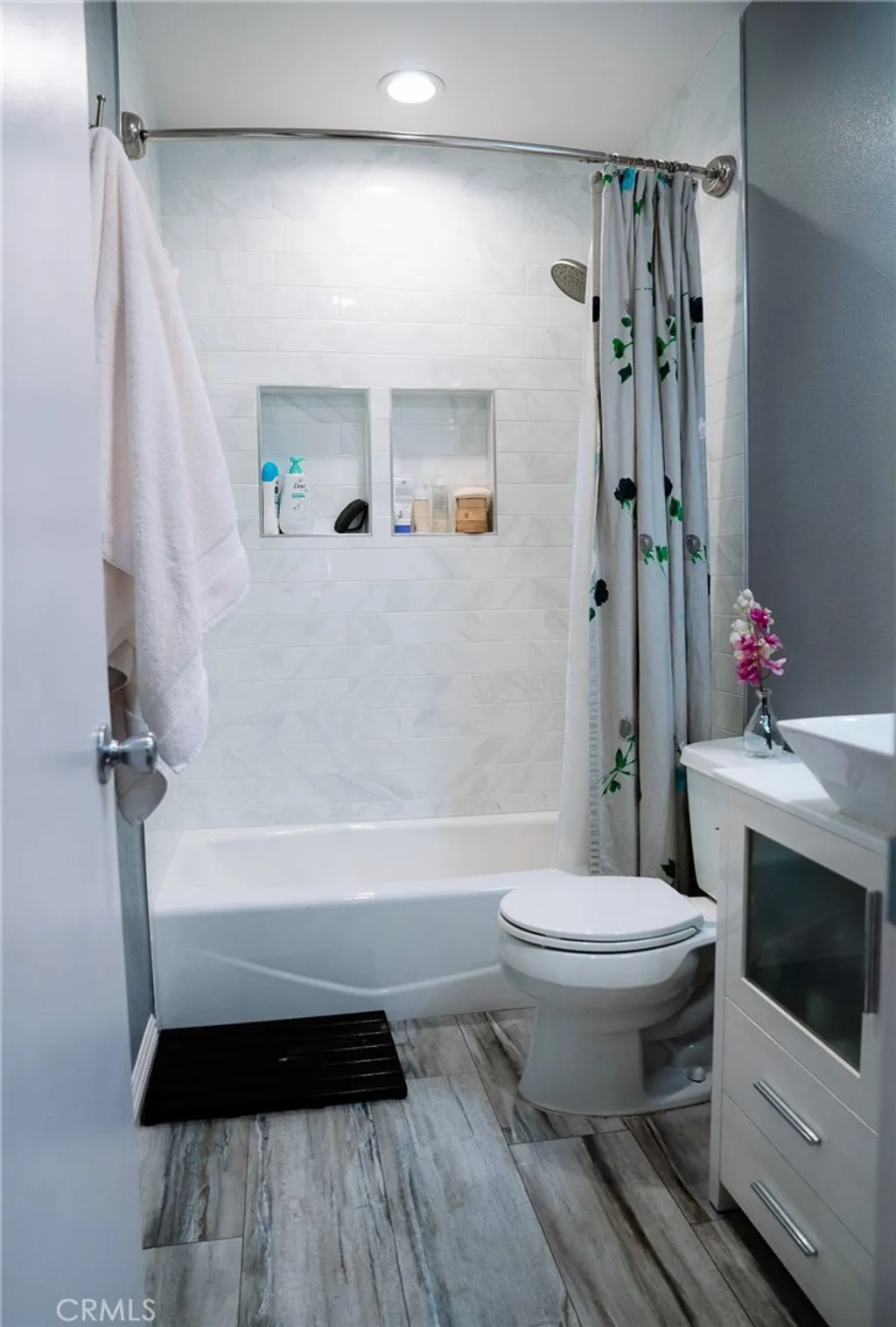 Additional image 8 of 9759 Via Roma, Burbank, CA 91504