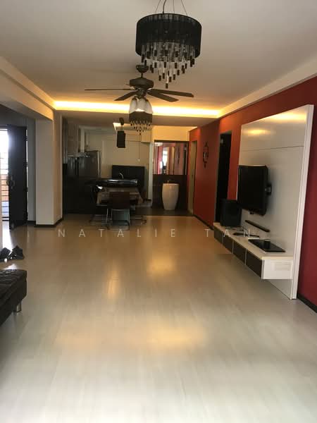 272 Pasir Ris Street 21