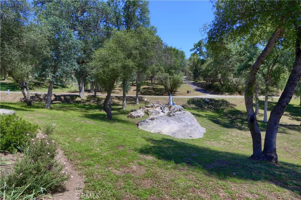 Additional image 105 of 48910 Quail Drive, Oakhurst, CA 93644