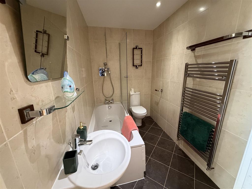 Additional image 14 of 4 bed terraced house to rentPark View, Alnwick NE66