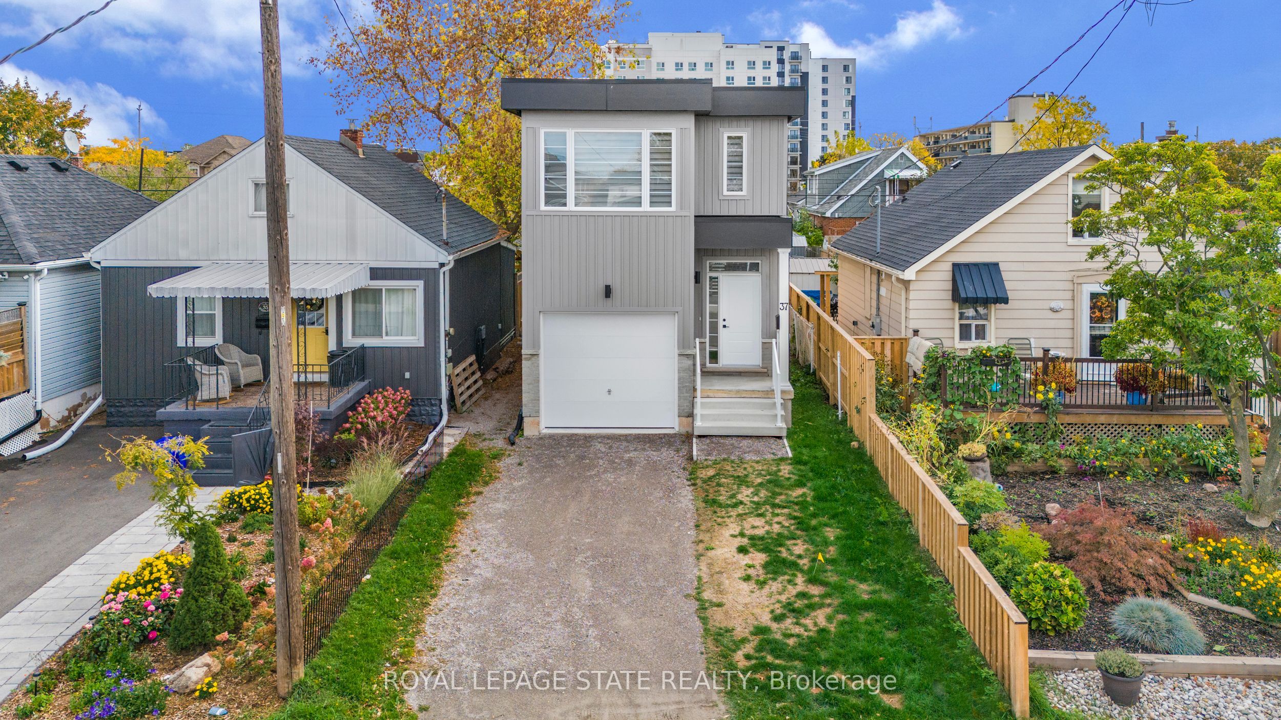 Additional image 5 of 37 Delena Avenue S, Hamilton, ON, L9H 1B7