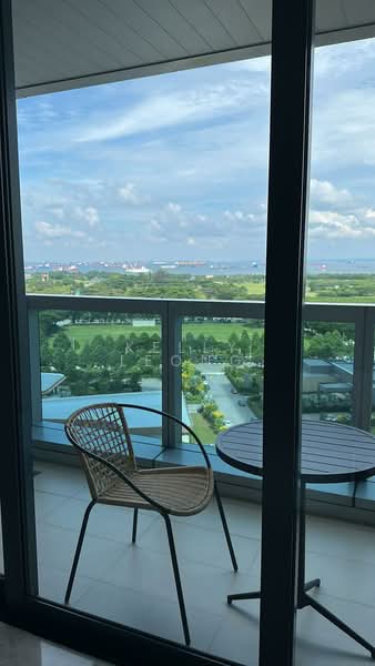 18 Marina Boulevard photo 2