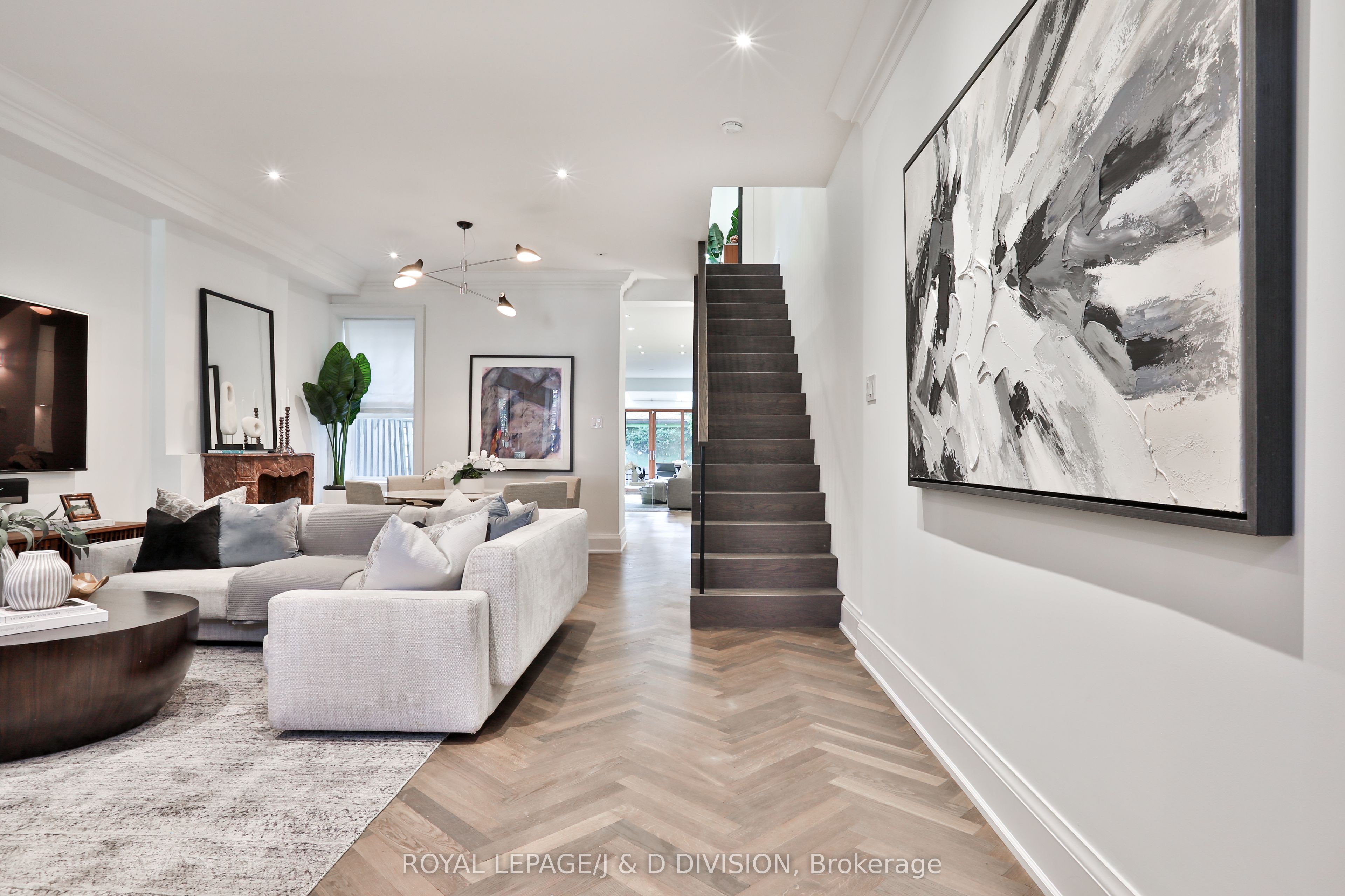 Additional image 5 of 69 Sullivan Street, Toronto, ON, M5T 1C2