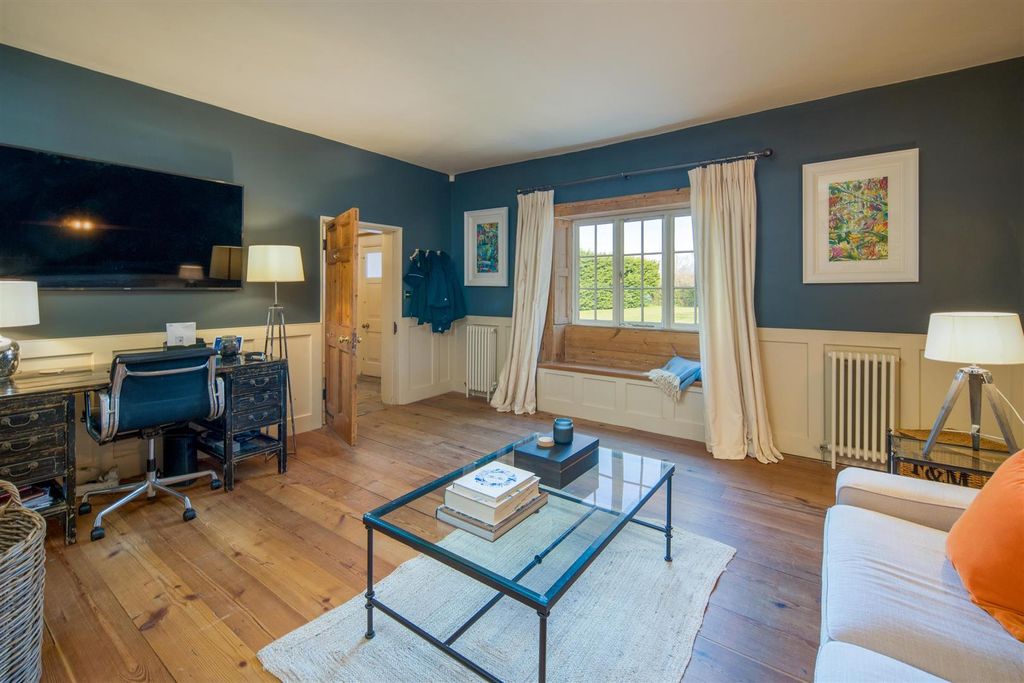 Additional image 7 of 6 bed detached house for saleCalbourne, Isle Of Wight PO30
