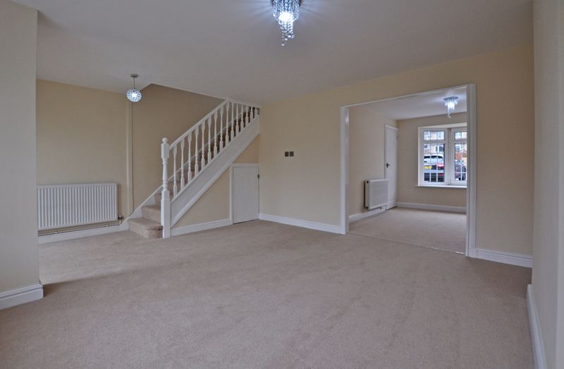 Additional image 3 of 3 bed semi-detached house to rentSemi-Detached House, Pilton Vale, Newport NP20