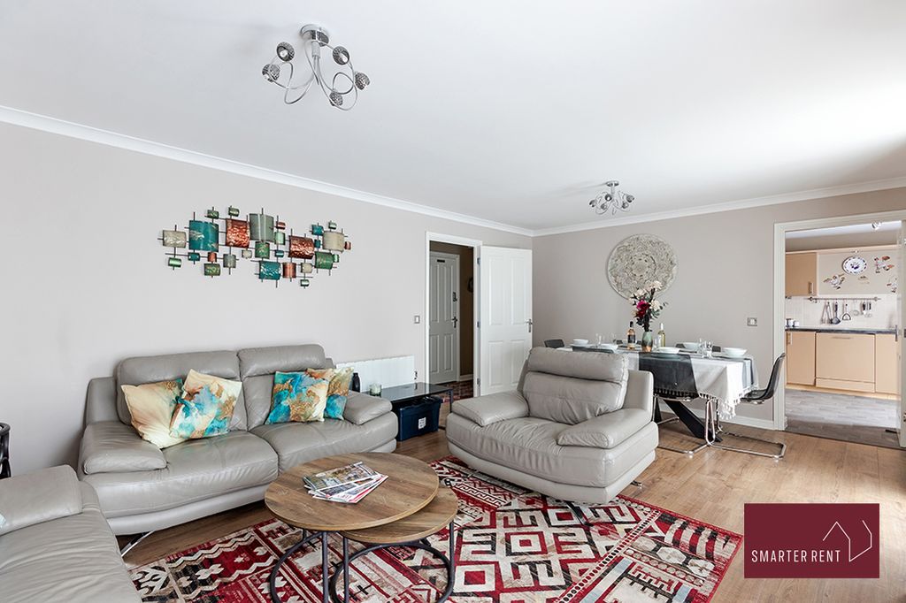 Additional image 4 of 2 bed flat to rentTrevelyan Court, Windsor SL4