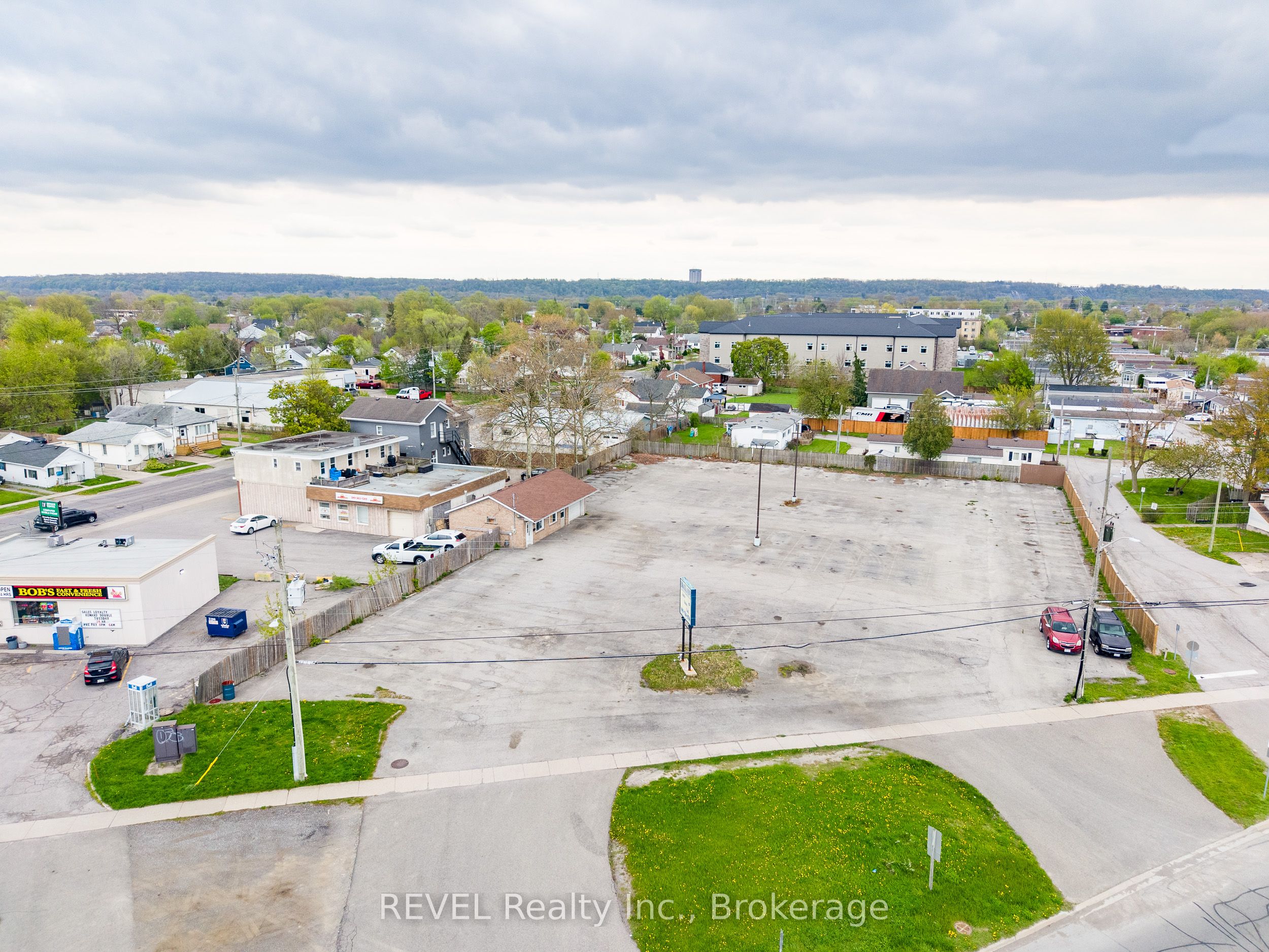 Additional image 3 of 239 St. Paul Street W, St. Catharines, ON, L2S 2E4