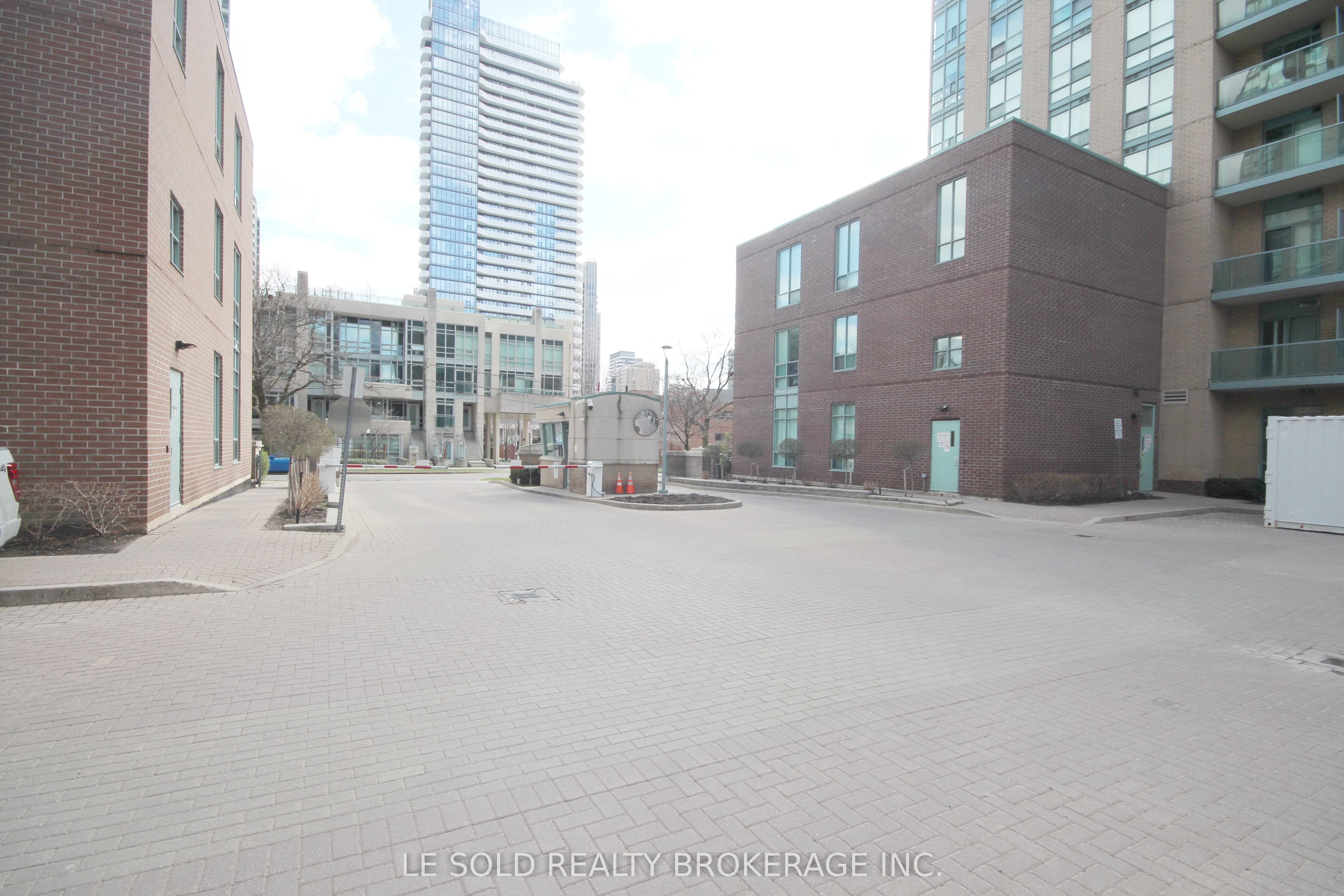 Additional image 4 of 902-22 Olive Avenue, Toronto, ON, M2N 7G6