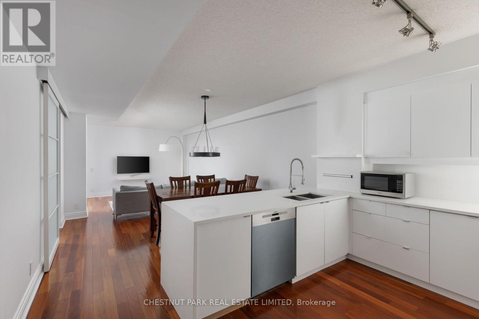 Additional image 5 of 516 E-500 Queens Quay West, Toronto, ON, M5V3K8