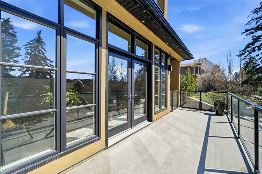 Additional image 4 of 3610 8 Avenue NW, Calgary, AB, T2N 1C9