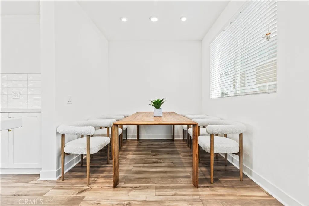Additional image 11 of 609 S Lyon Street, Santa Ana, CA 92705