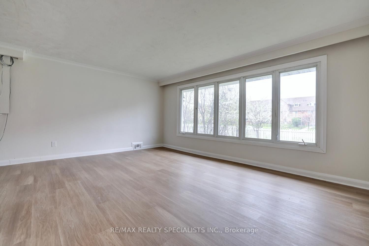 Additional image 3 of 2434 Islington Avenue, Toronto, ON, M9W 3X7