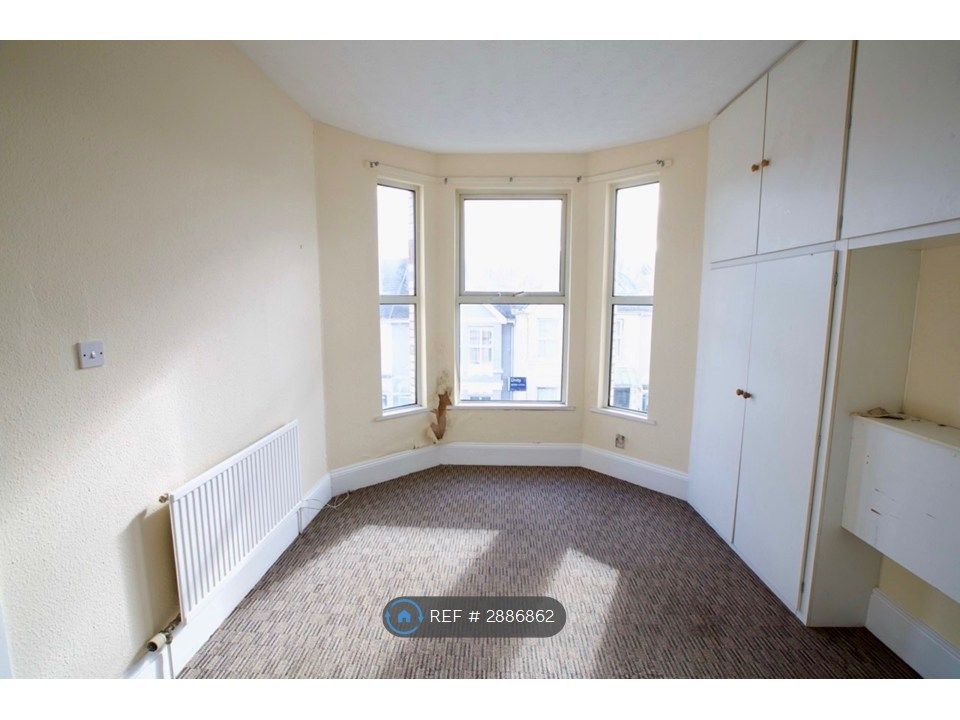 Additional image 10 of 5 bed terraced house to rentHillside Avenue, Plymouth PL4