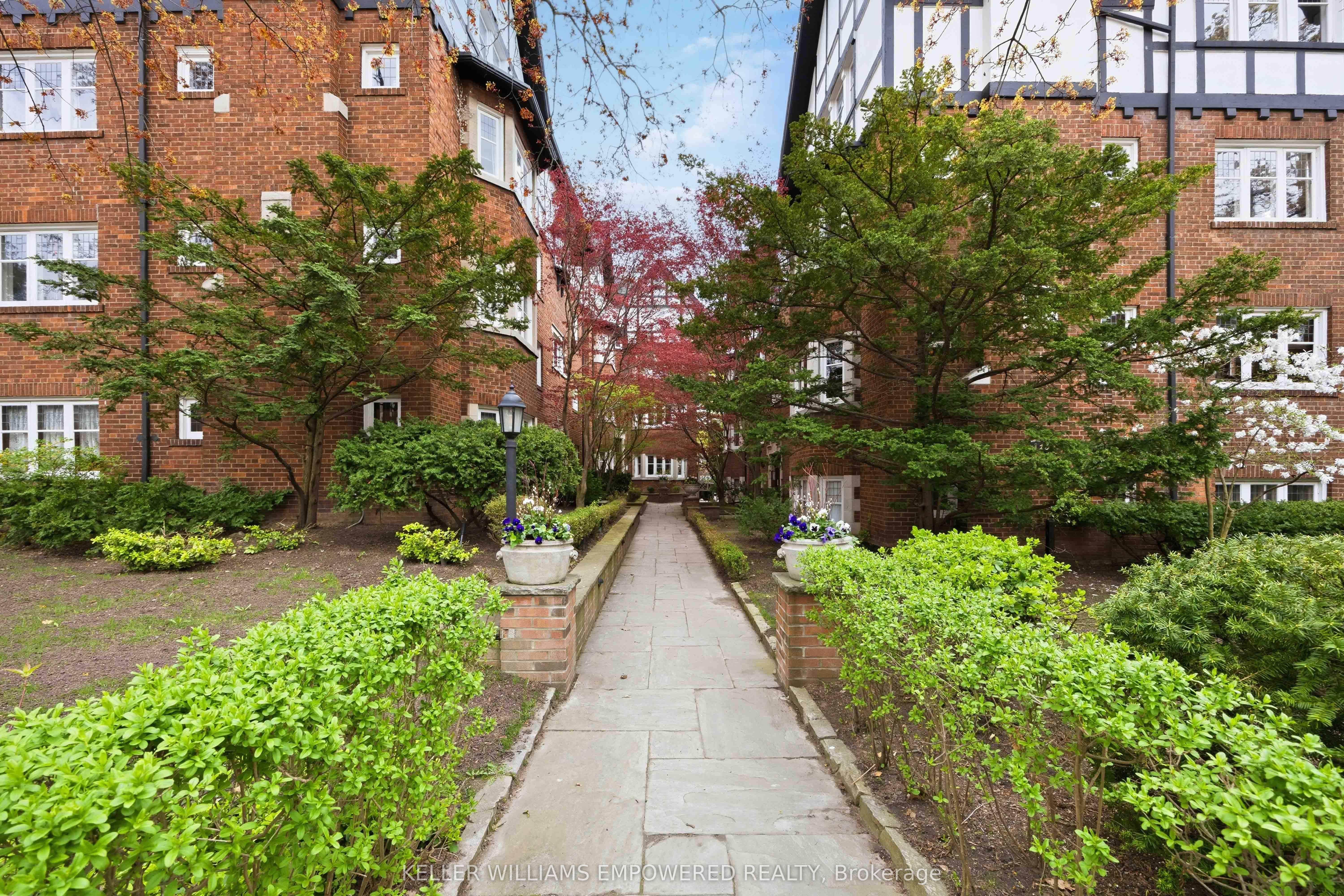 Additional image 4 of 7-313 Lonsdale Road, Toronto, ON, M4V 1X3