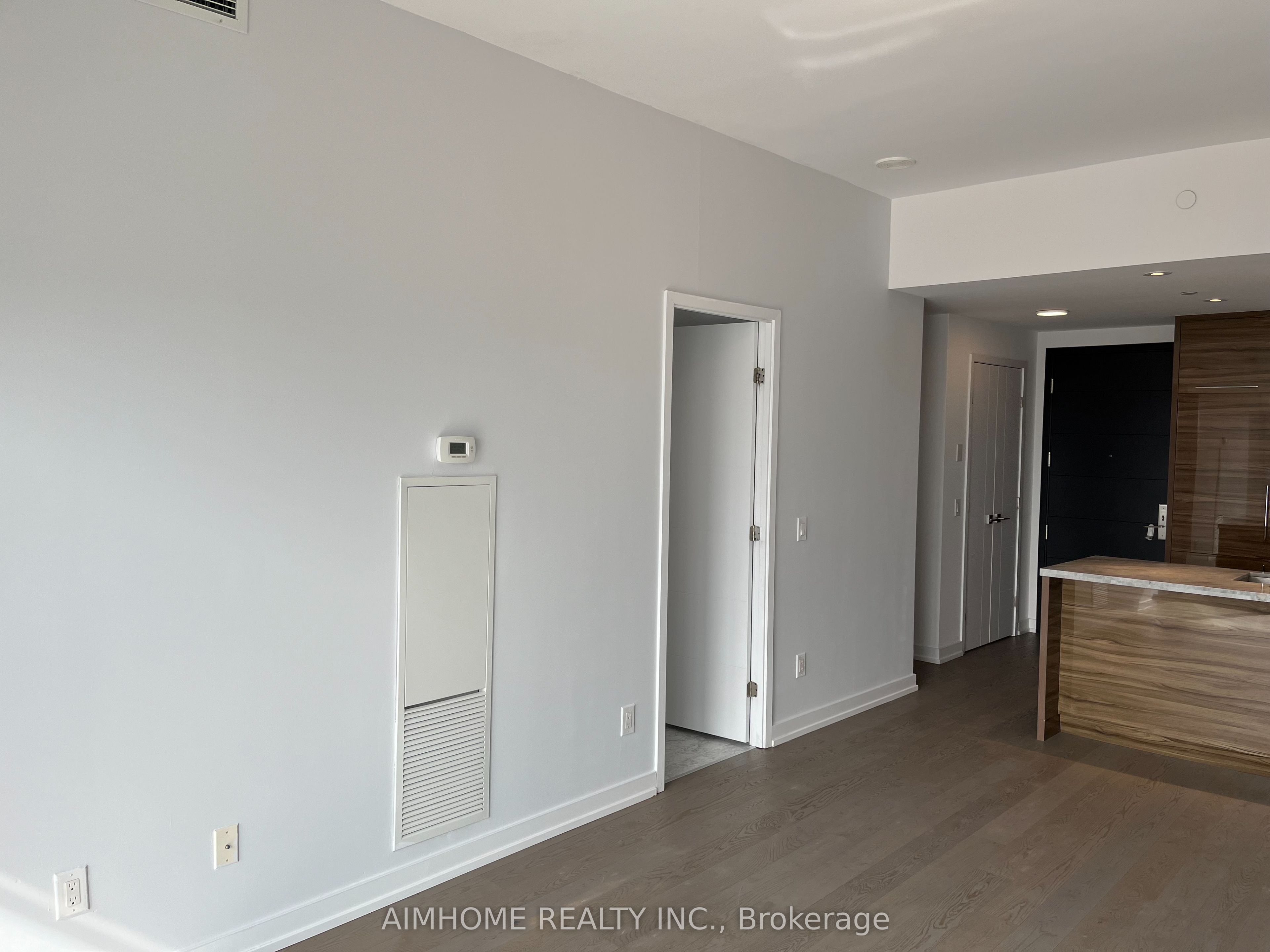 Additional image 5 of 2715-488 University Avenue, Toronto, ON, M5G 0C1