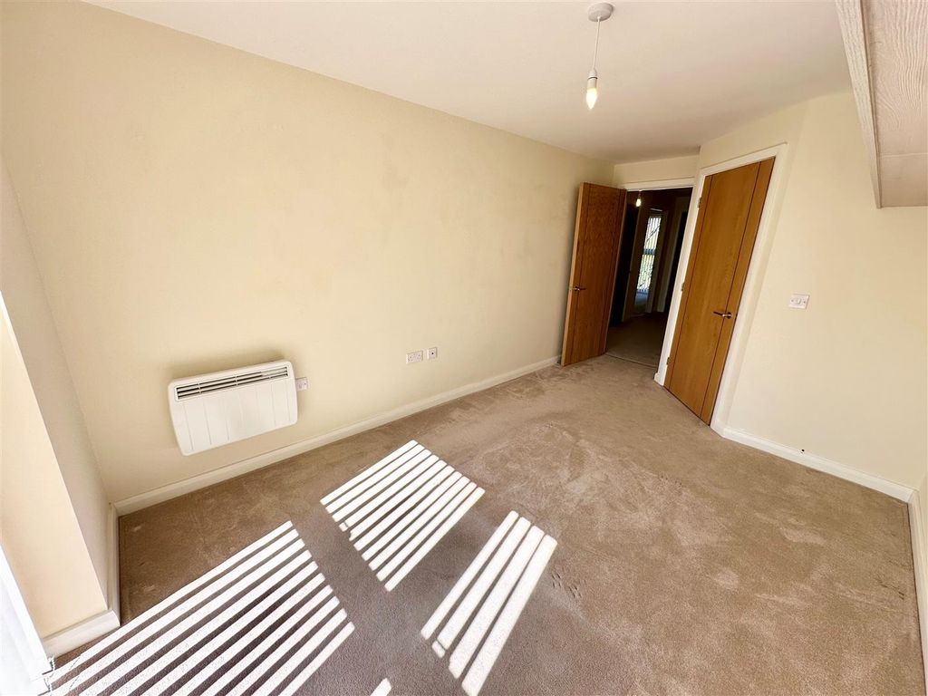Additional image 14 of 2 bed flat for saleChestnut Court, Bridlington YO16