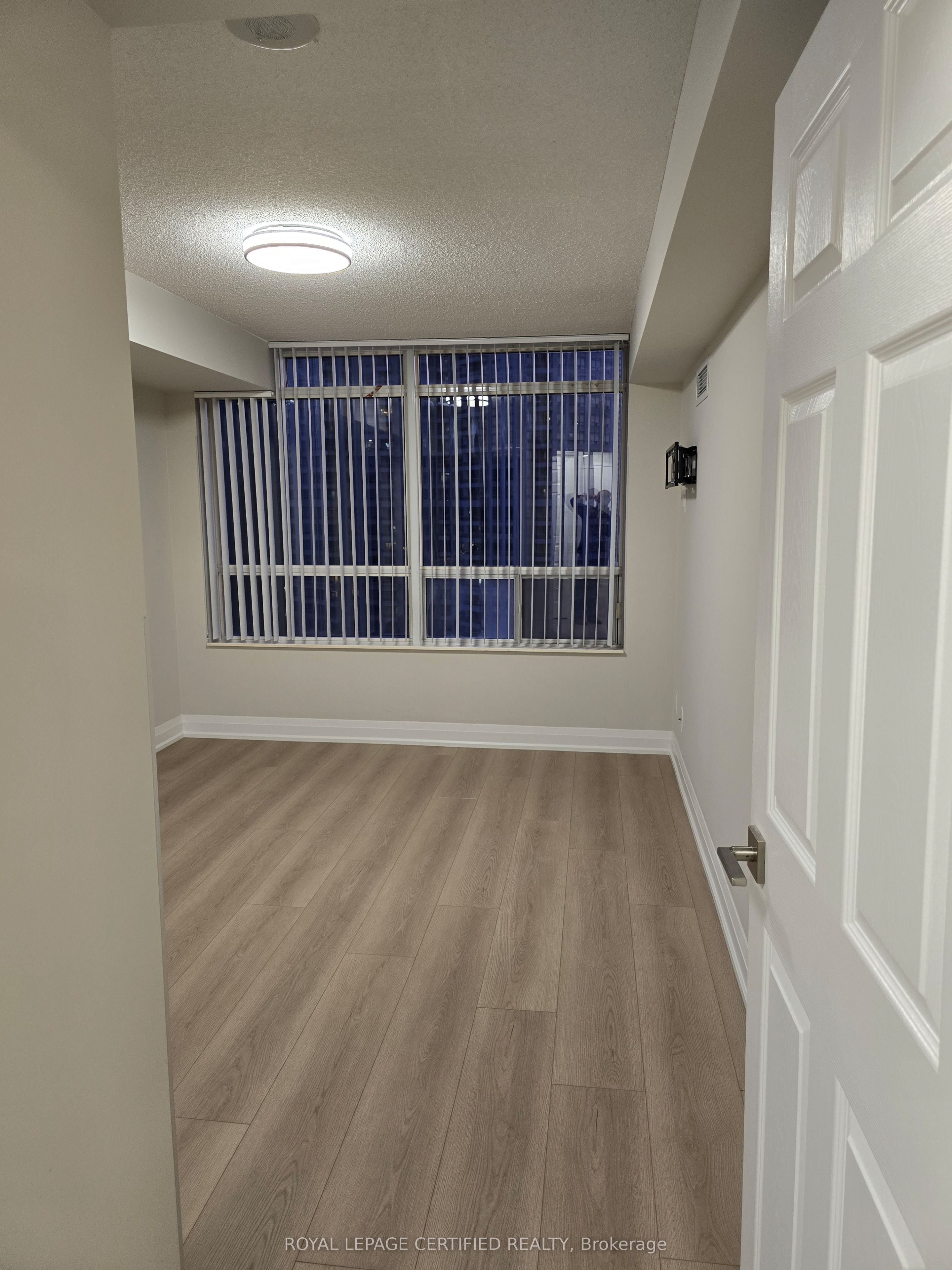 Additional image 5 of 2103-3880 Duke Of York Boulevard, Mississauga, ON, L5B 4M7