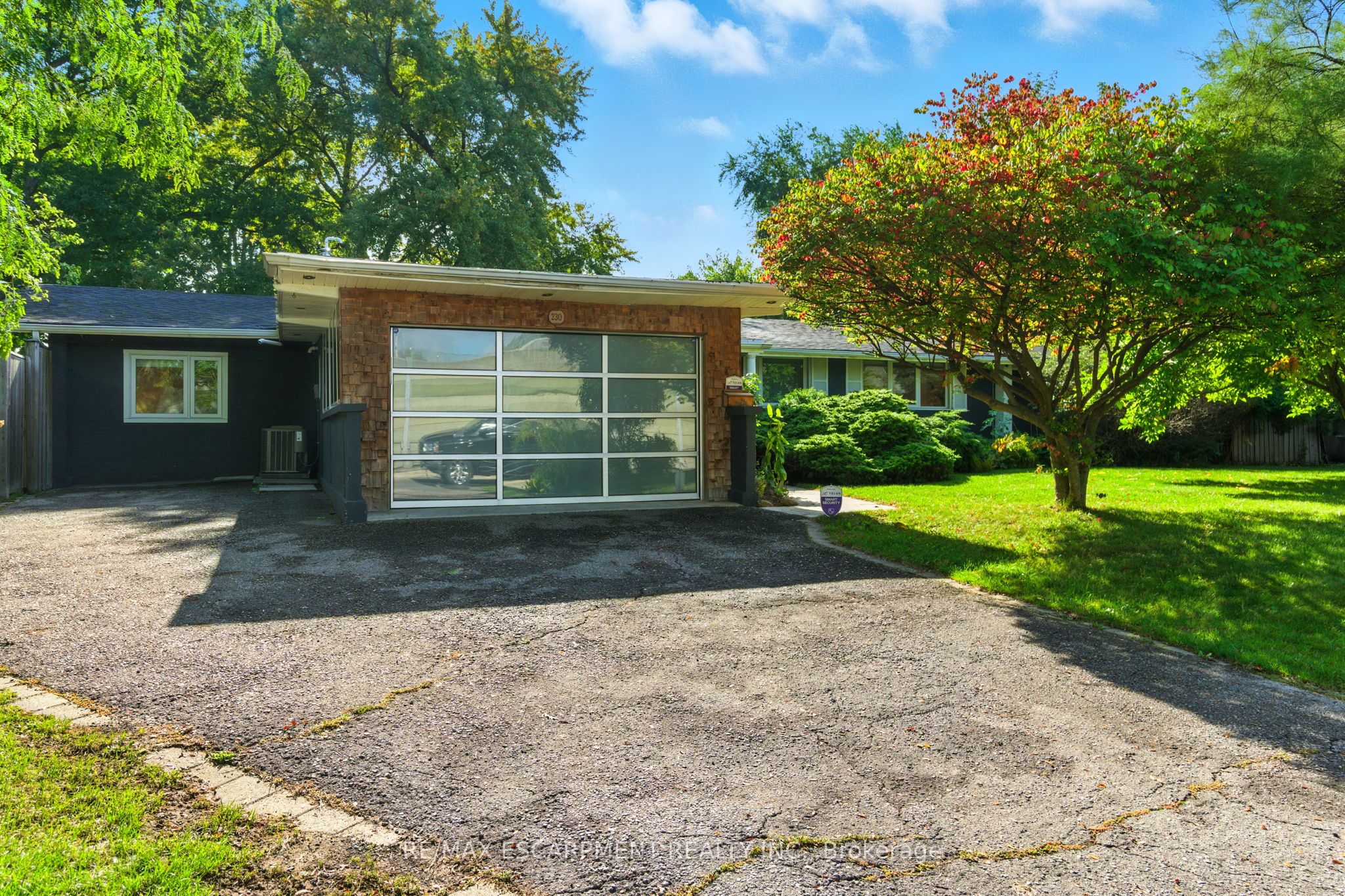 230 South Service Road, Mississauga, ON, L5G 2S1