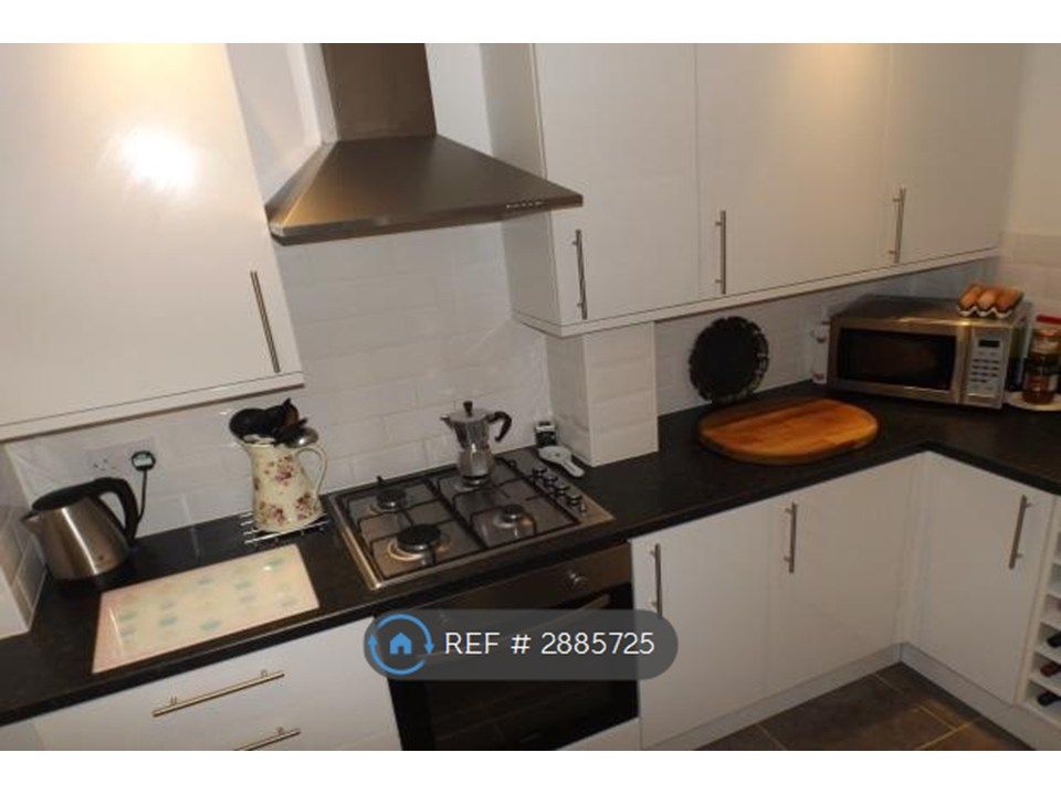 Additional image 2 of 2 bed flat to rentCardwell Road, Gourock PA19