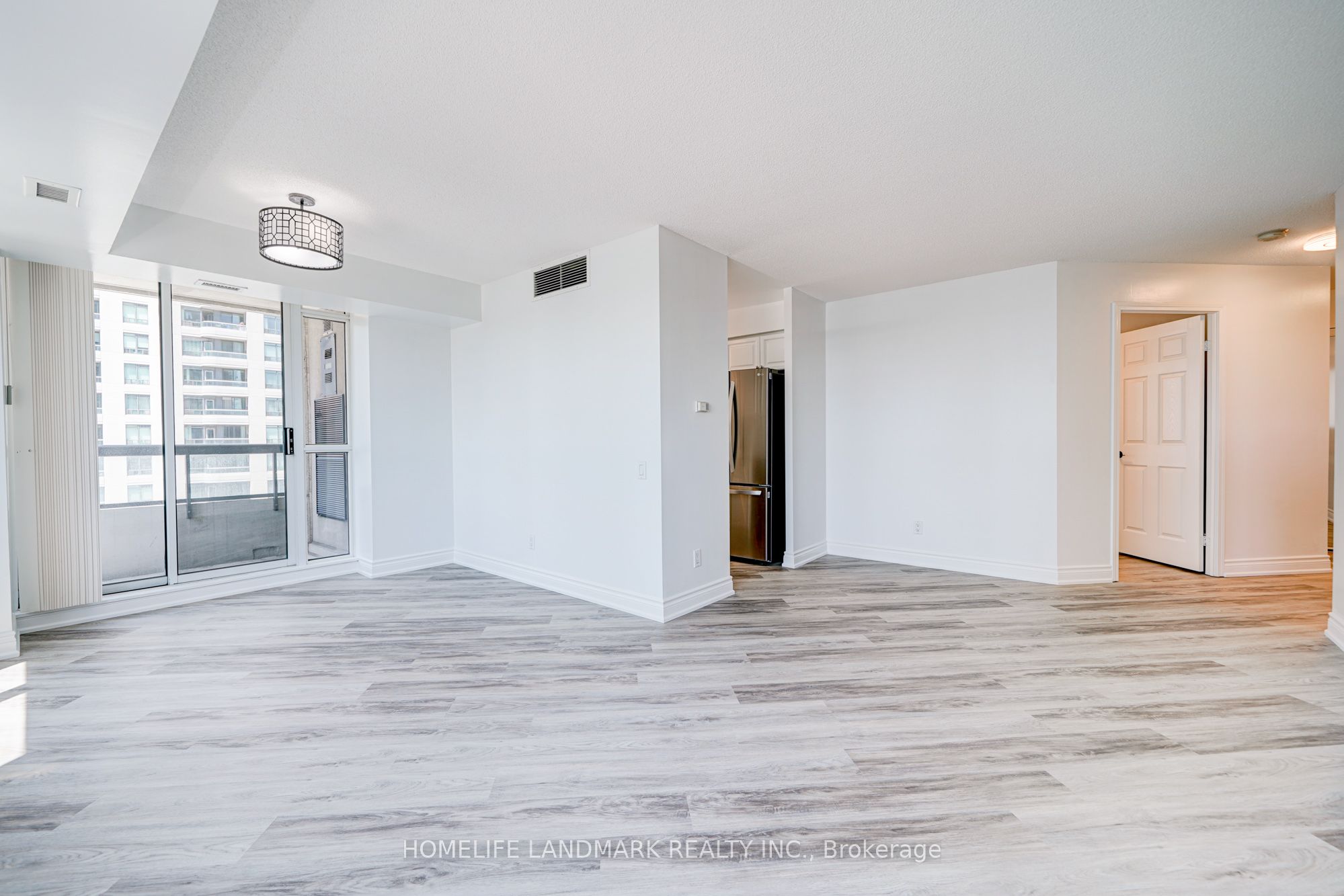 Additional image 5 of 1006-8 Hillcrest Avenue, Toronto, ON, M2N 6Y6