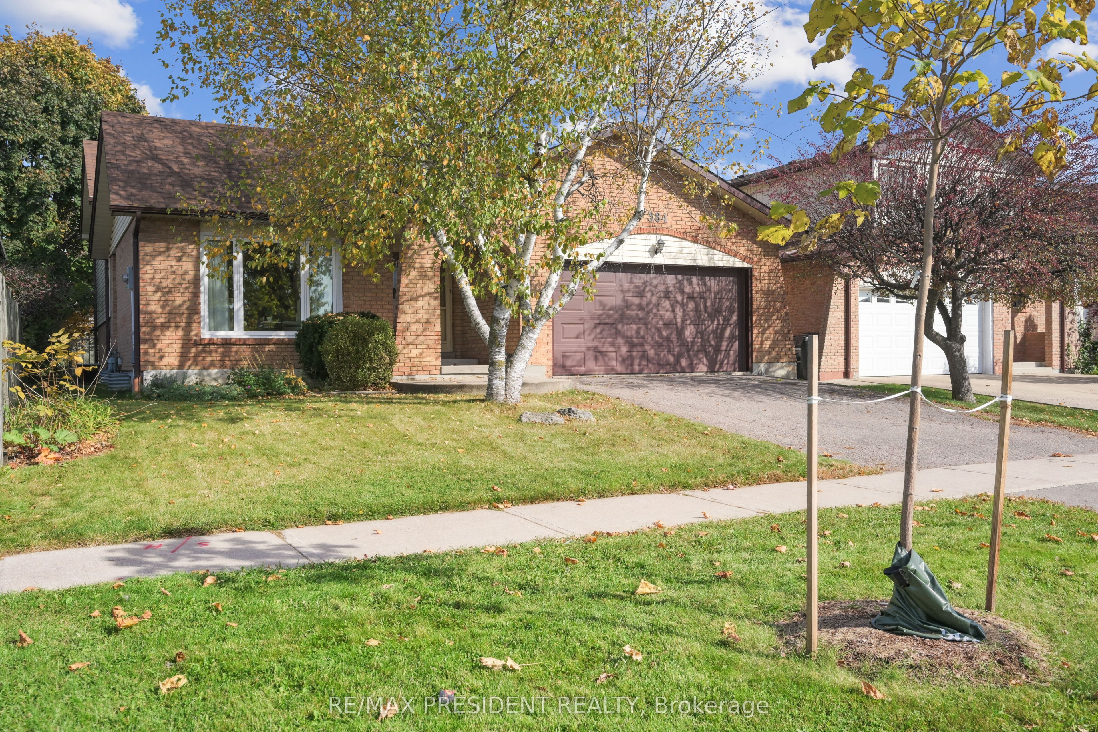 384 Centre Street N, Brampton, ON, L6V 3L6