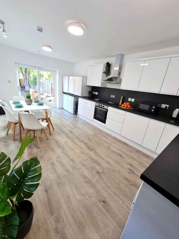 6 bed shared accommodation to rentScunthorpe DN15