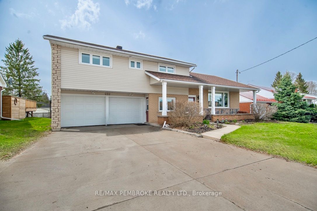 282 Clemow Avenue, Pembroke, ON, K8A 2E4
