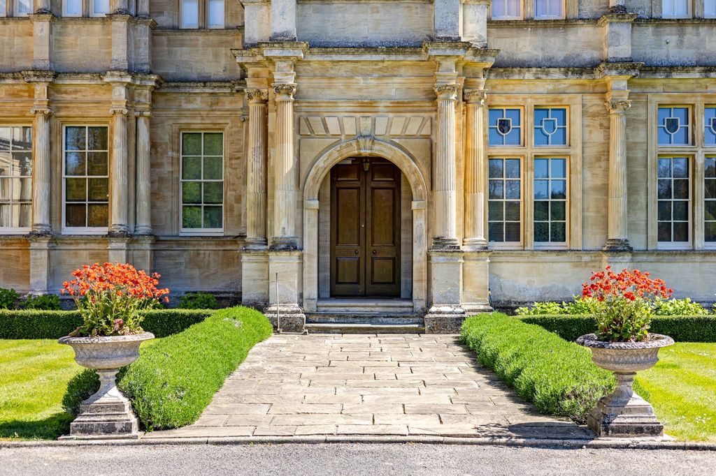 Additional image 24 of 3 bed flat for saleSherborne, Cheltenham, Gloucestershire GL54