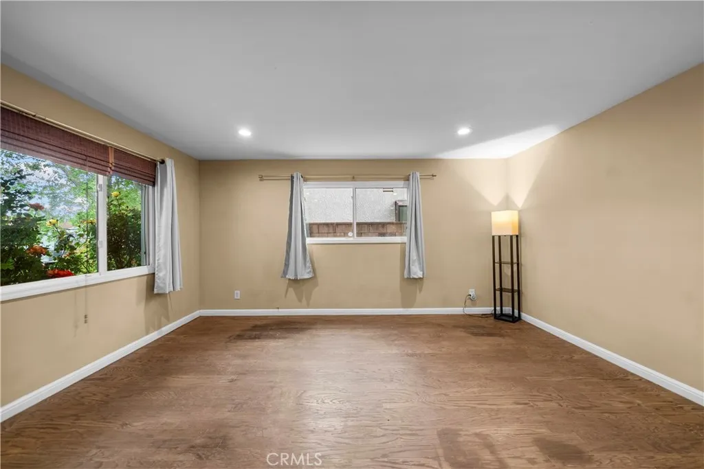 Additional image 5 of 23741 Archwood St, West Hills, CA 91307