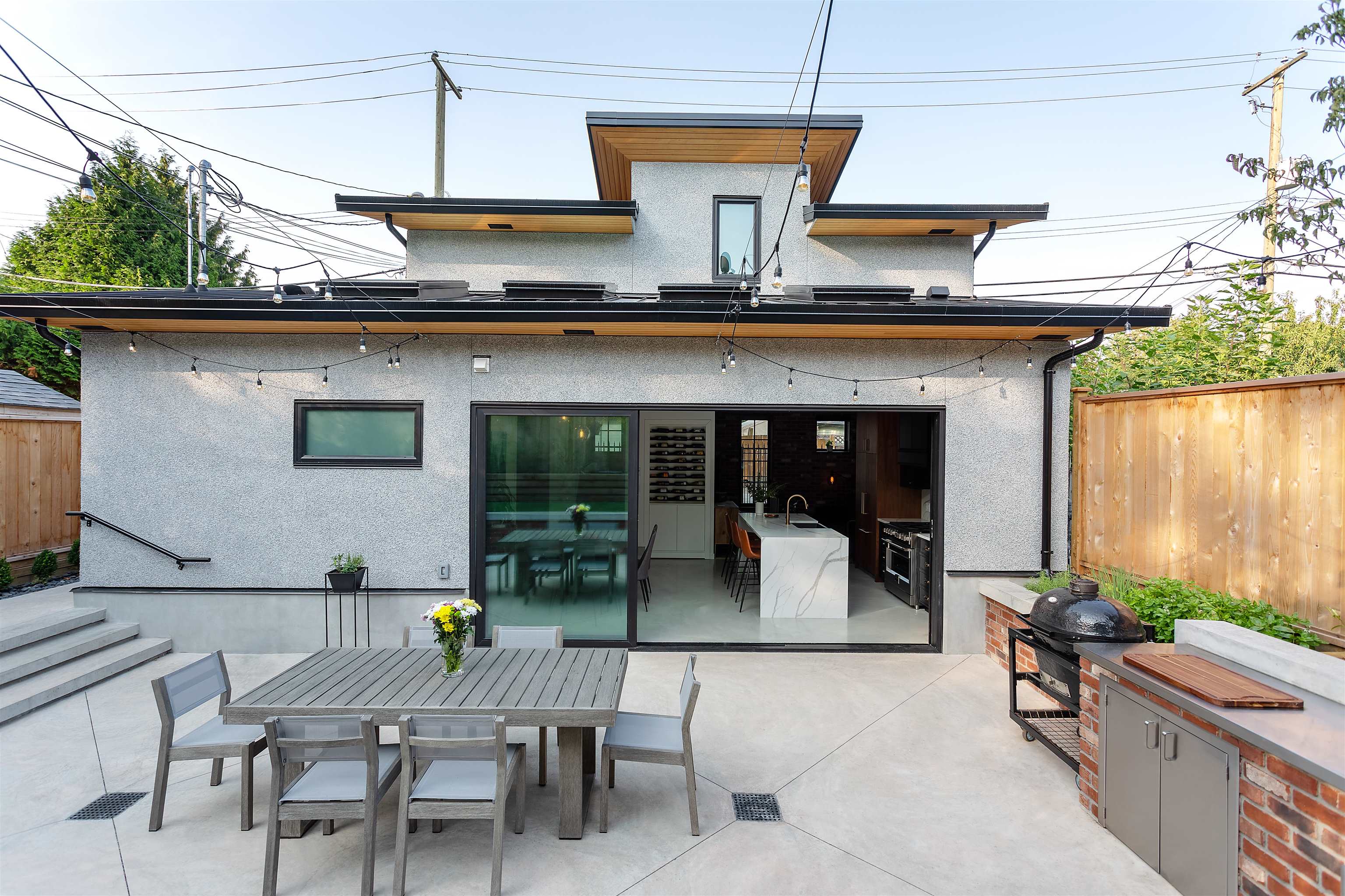 Additional image 3 of 2161 20th Avenue E, Vancouver, BC, V5N 2L5