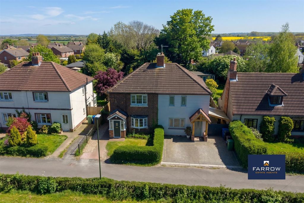 Additional image 36 of 2 bed semi-detached house for saleCemetery Crescent, Laceby, Grimsby DN37