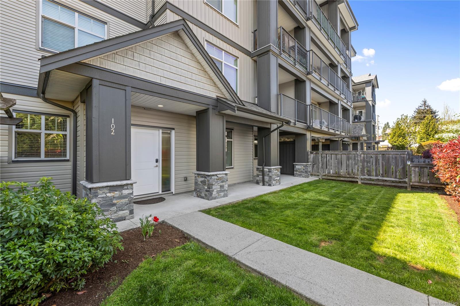 102-1900 Tulsa Road, Nanaimo, BC, V9S 0C2