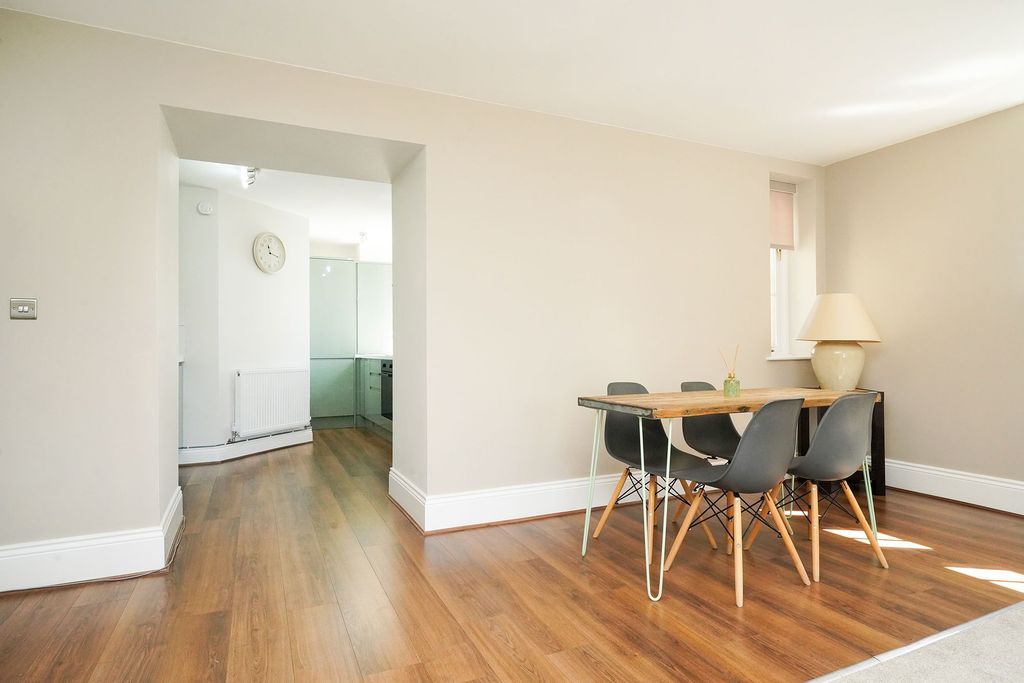 Additional image 7 of 2 bed flat to rentUnion Drive, Sheffield S11