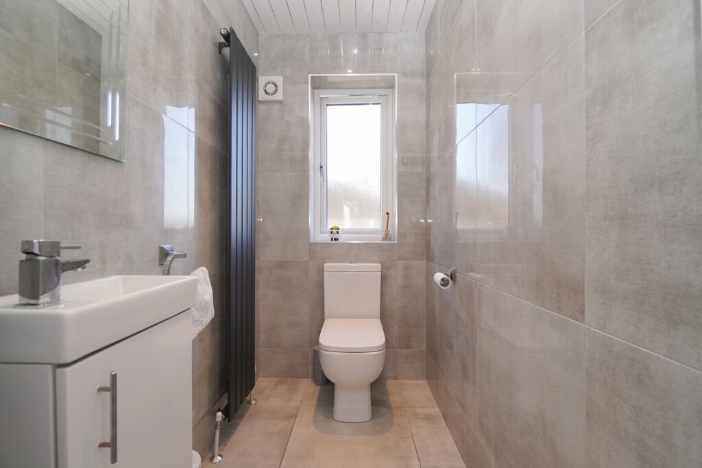 Additional image 10 of 3 bed detached house for sale8 Greenside Road, Hardgate G81