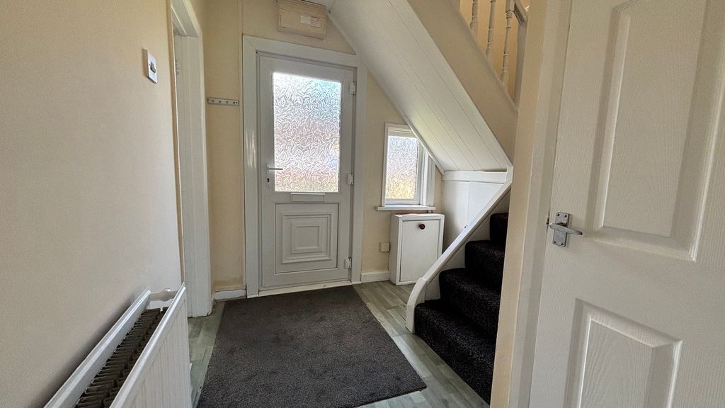 Additional image 4 of 3 bed semi-detached house to rentJersey Street, Port Talbot SA13
