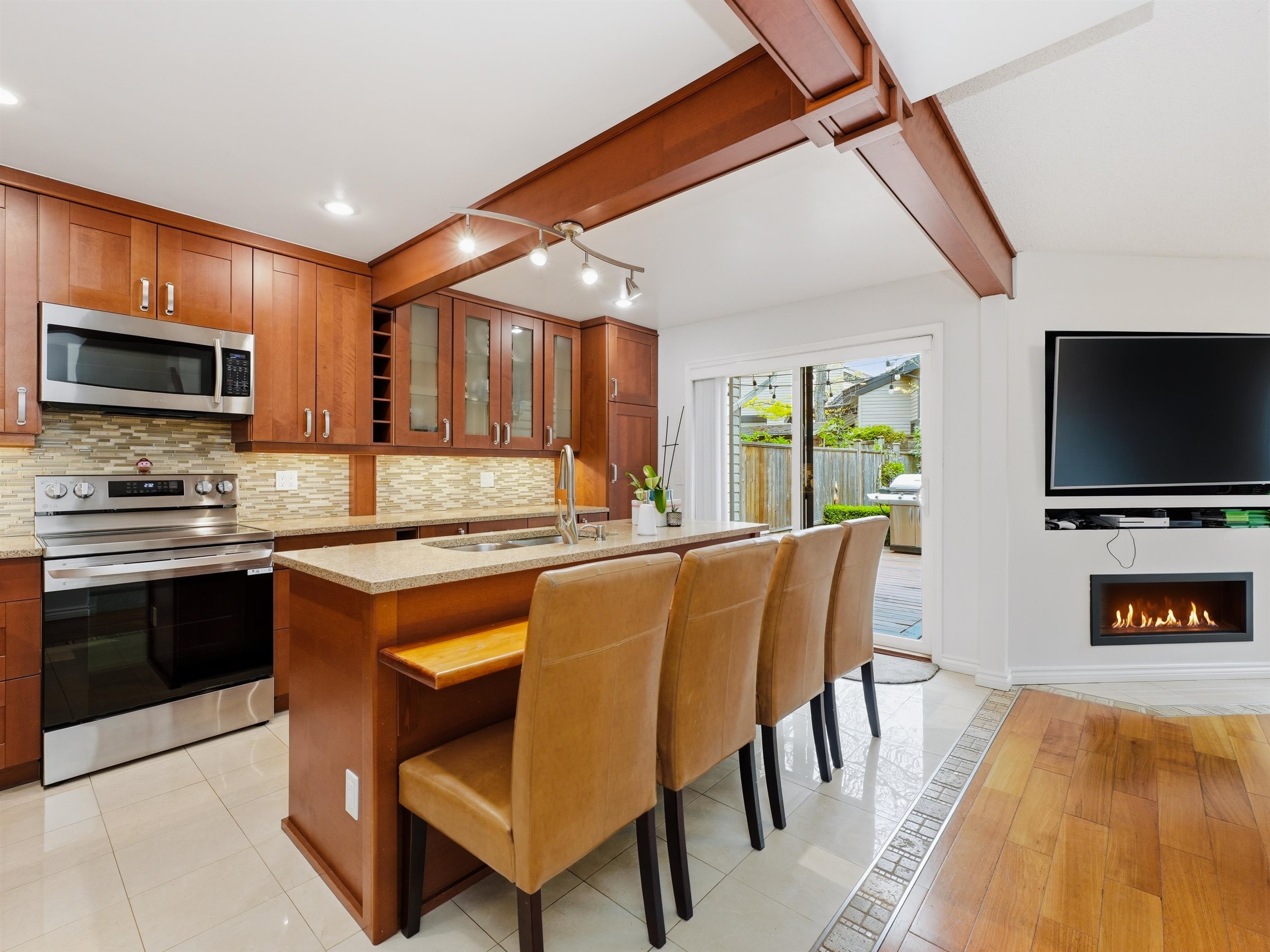 Additional image 6 of 3542 Hurst Place, Vancouver, BC, V5S 4C8