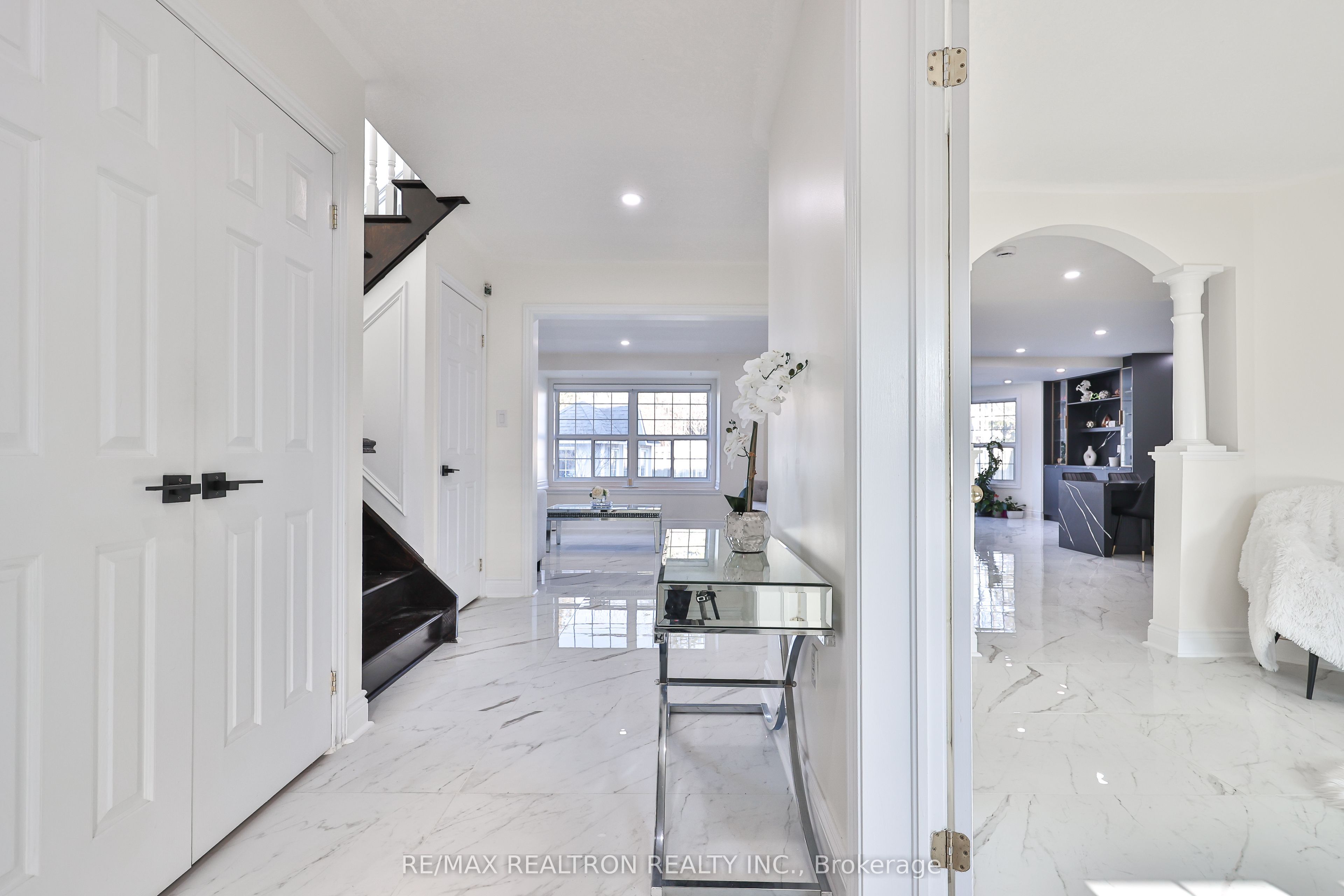 Additional image 3 of 25 Highcastle Avenue, Georgina, ON, L4P 4B4
