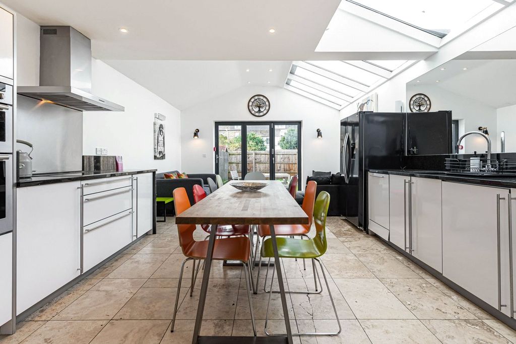 Additional image 3 of 6 bed terraced house to rentChilswell Road, Oxford OX1