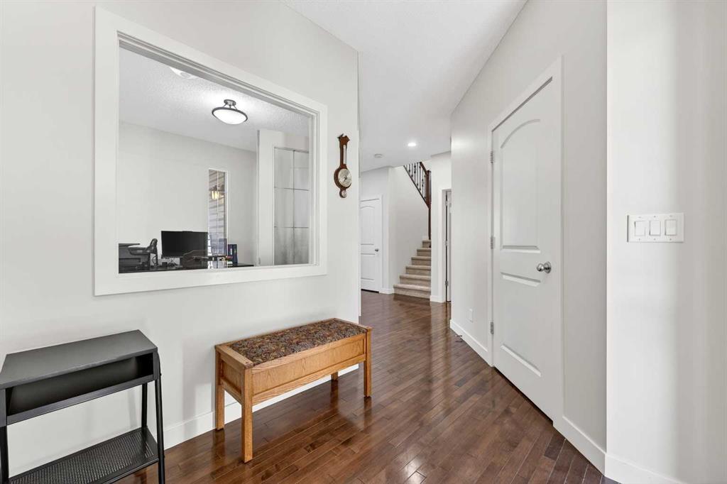 Additional image 4 of 64 Cranridge Crescent SE, Calgary, AB, T3M 0J1