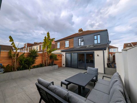 Paignton Avenue, Portsmouth PO3