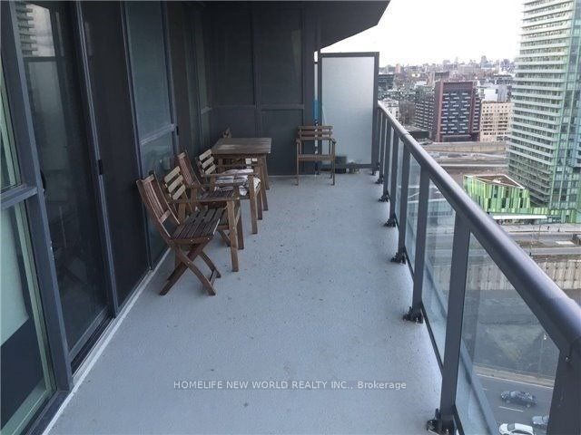 Additional image 5 of 2310-20 Bruyeres Mews E, Toronto, ON, M5V 0G8